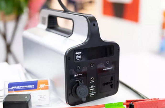 便携式储能电源外观设计